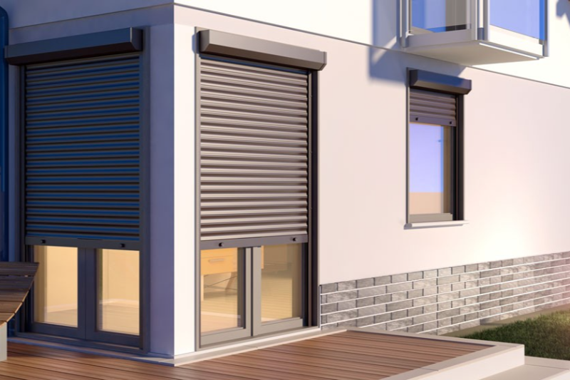 Sisteme de umbrire externă – rulouri aluminiu cu automatizare Somfy IO